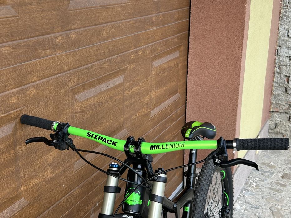 Велосипед  Rocky Mountain Flatline DH