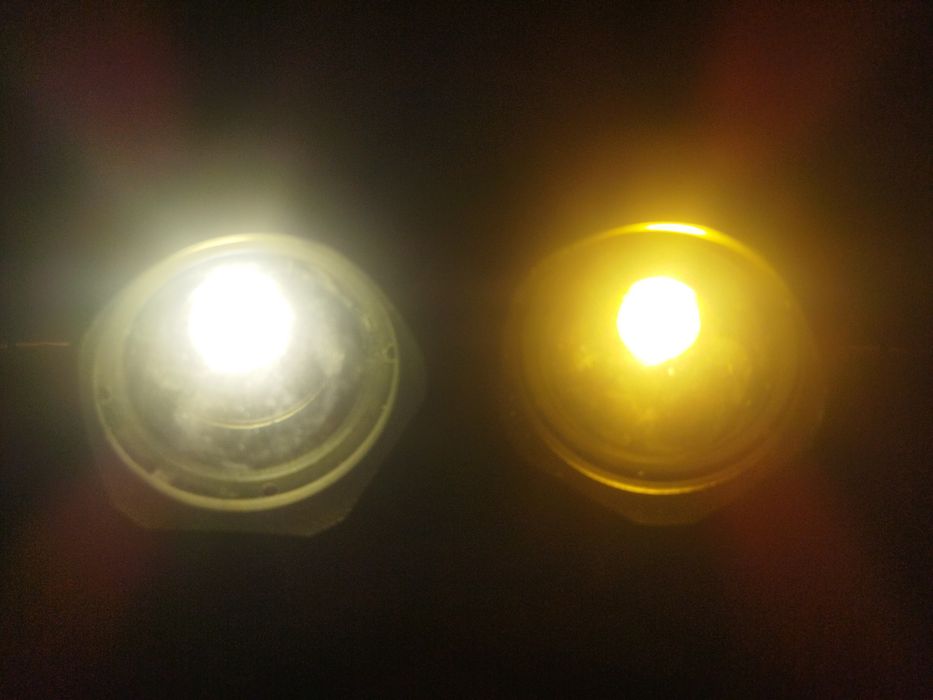 Потужний професійний фотоліхтар Фотофонарь 3000K 4500К фото-фонарь