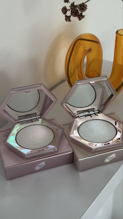ХАЙЛАЙТЕР Fenty Beauty Diamond Bomb 8г ОРИГІНАЛ