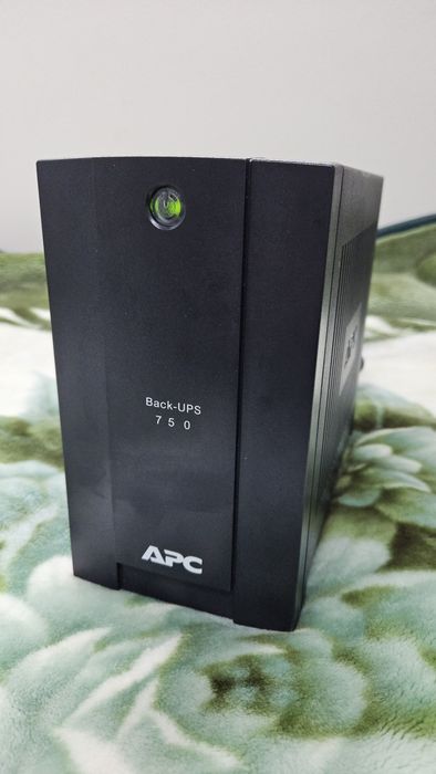ББЖ інвертор APC Back-UPC 750