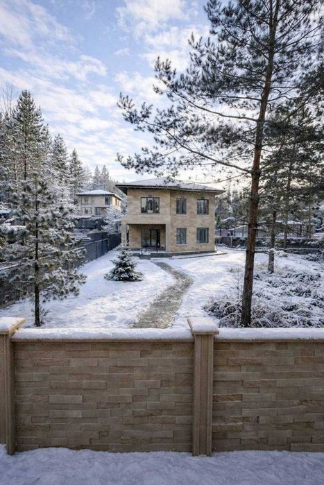 Гореничі. Будинок 200 кв.м+7.5 соток з соснами. Асфальт. 320 000 дол - View 5