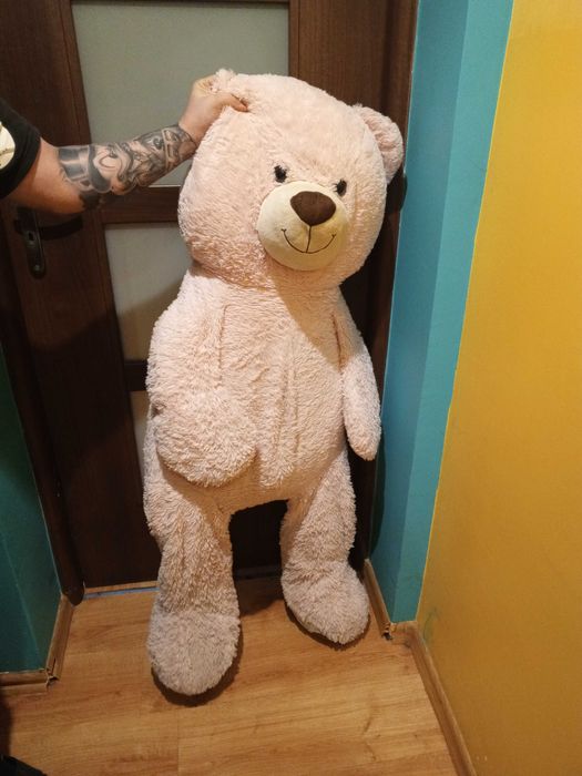 Sprzedam dużego różowego misia
