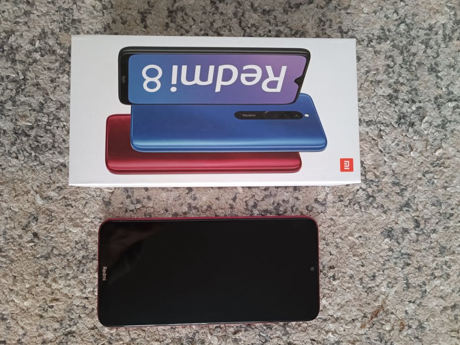 Смартфон Xiaomi Redmi 8 Ruby Red 4/64 GB, б/в: 799 грн