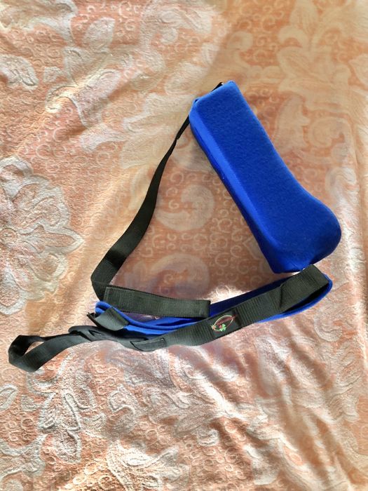 поддержка руки при переломе