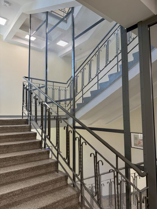 Renowacja balustrad barierek stalowych