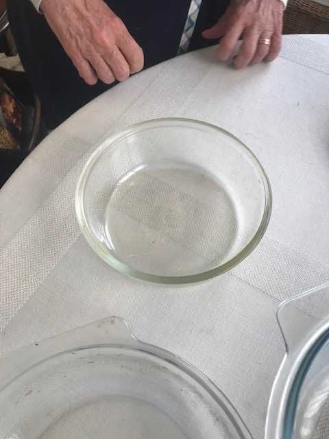 Various Pyrex items, like new442990397479331842