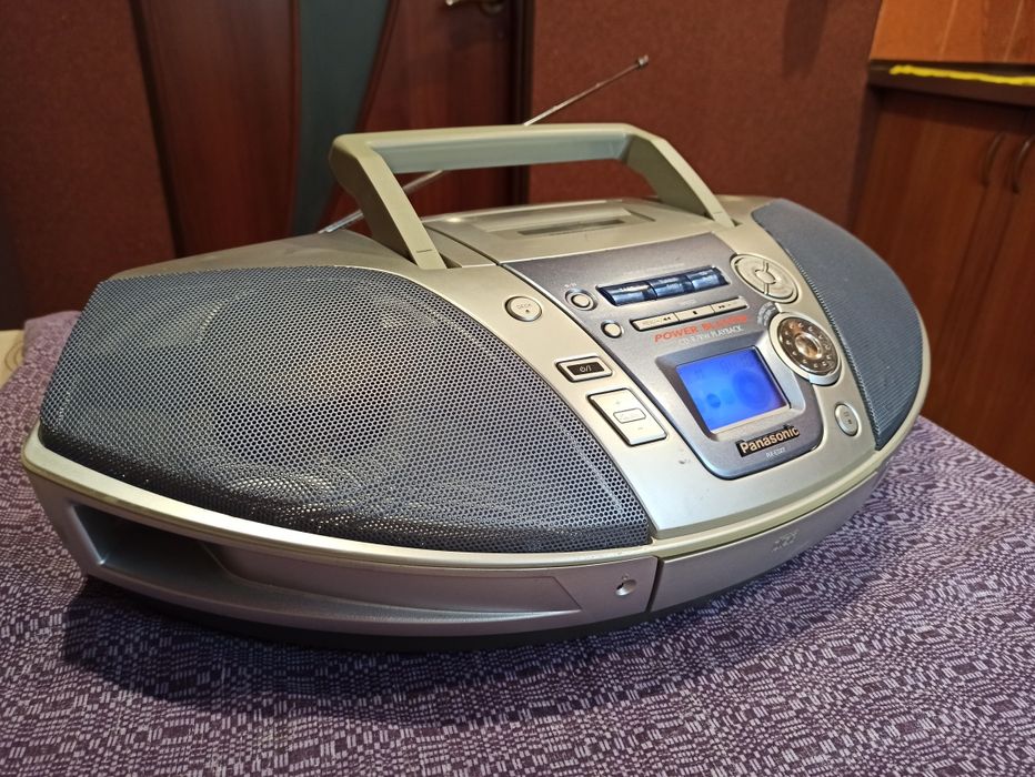 Panasonic Bluetooth/флешка