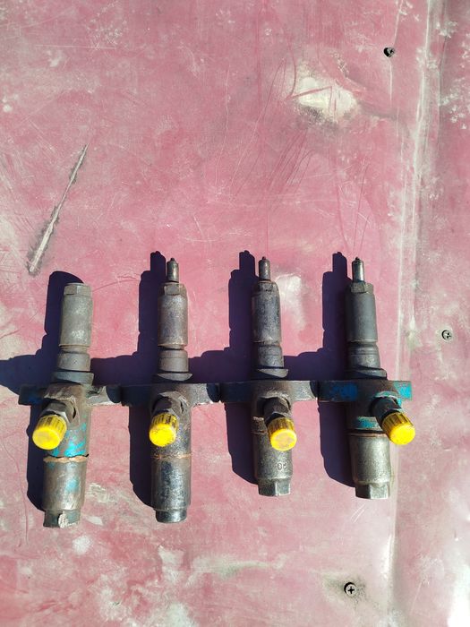 Продам форсунки Д 240