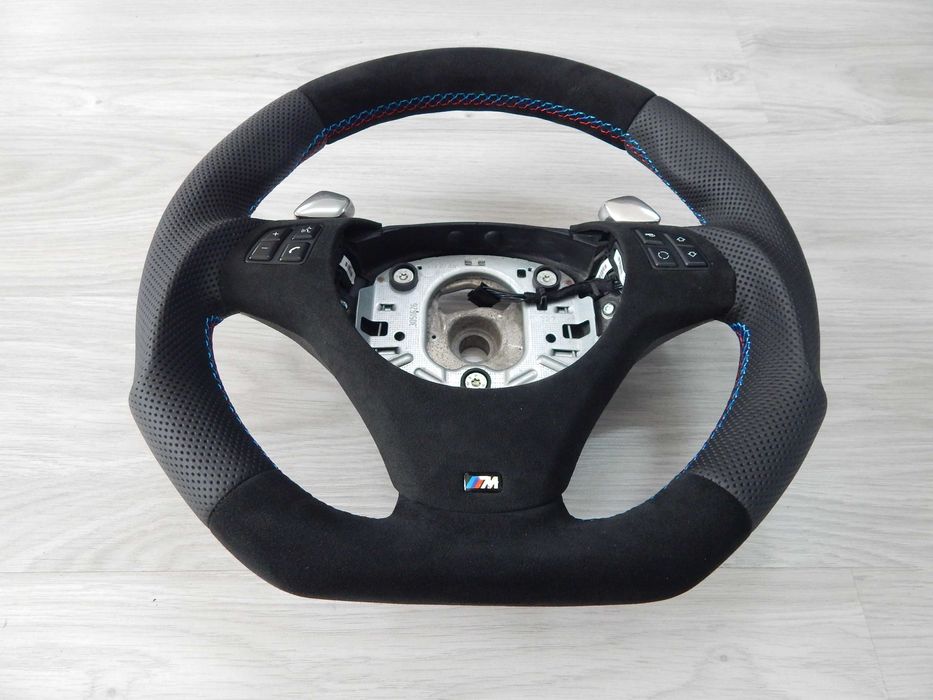 BMW E81 E82 E84 E87 E88 E90 E91 E92 kierownica sport łopatki alcantara