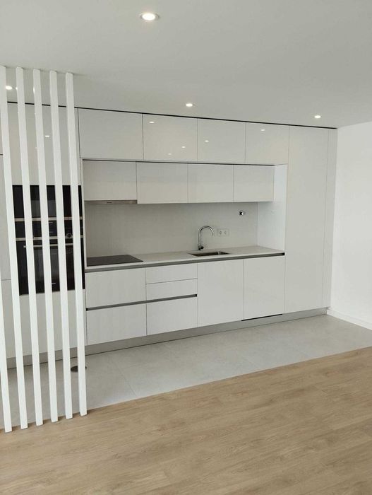 Apartamento T2, localizado na Praia do Furadouro, em Ovar