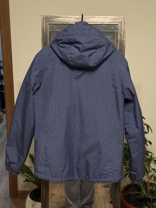 Демісезонна чоловіча куртка