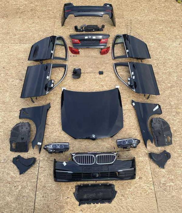 Комплектний перід, двері, кришка багажника, задні ліхтарі BMW 5 G31/30