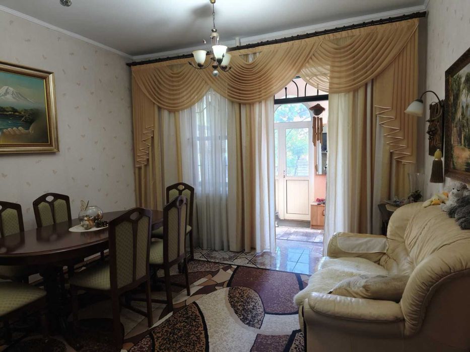 House in Fontanka, Odeskyy rayon - Більше