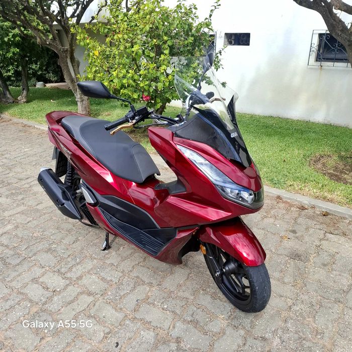 PCX 2023 , alugo para regiao do algarve.