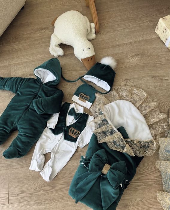 Шикарний набір на виписку Royal baby