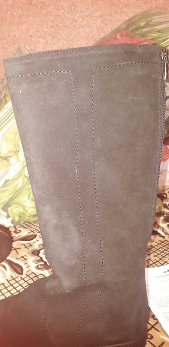 Продаются зимні шкіряні, замшові сапоги 38 р.