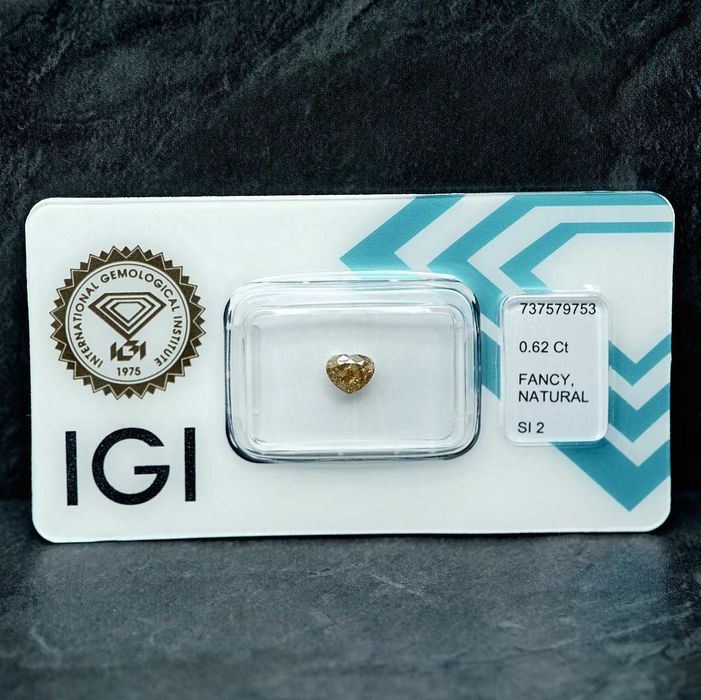 Diamante Natural Coração 0.62ct - IGI - Fancy Brownish Yellow