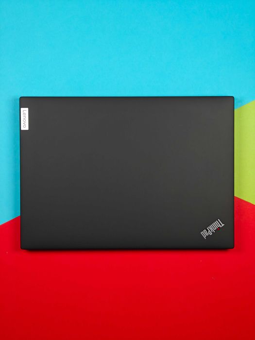 Piękny laptop Lenovo ThinkPad T14 Gen 3 | i5-1245U | 16GB | 512GB | FHD+ | Ładowarka | 88% pojemności | Windows 11 Pro | Gwarancja 6 mies. | Klasa A