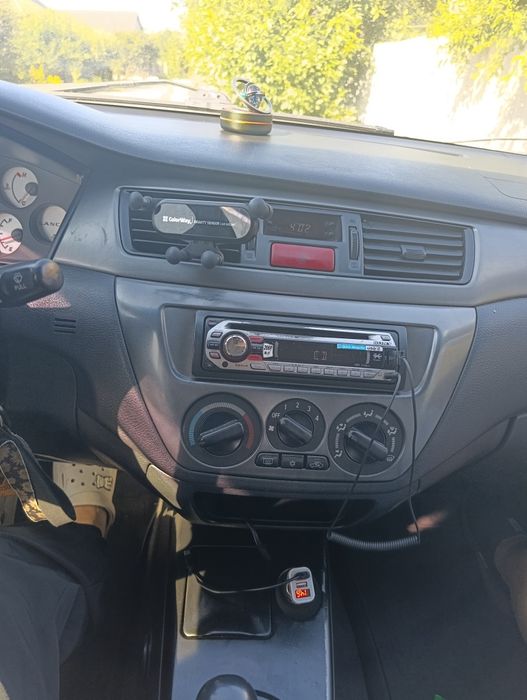 Mitsubishi Lancer 2008 VIN JMBSNCS3A8U001812 фото оголошення 2 з 8