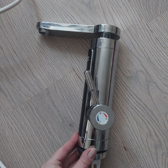 Водонагрівач електричний