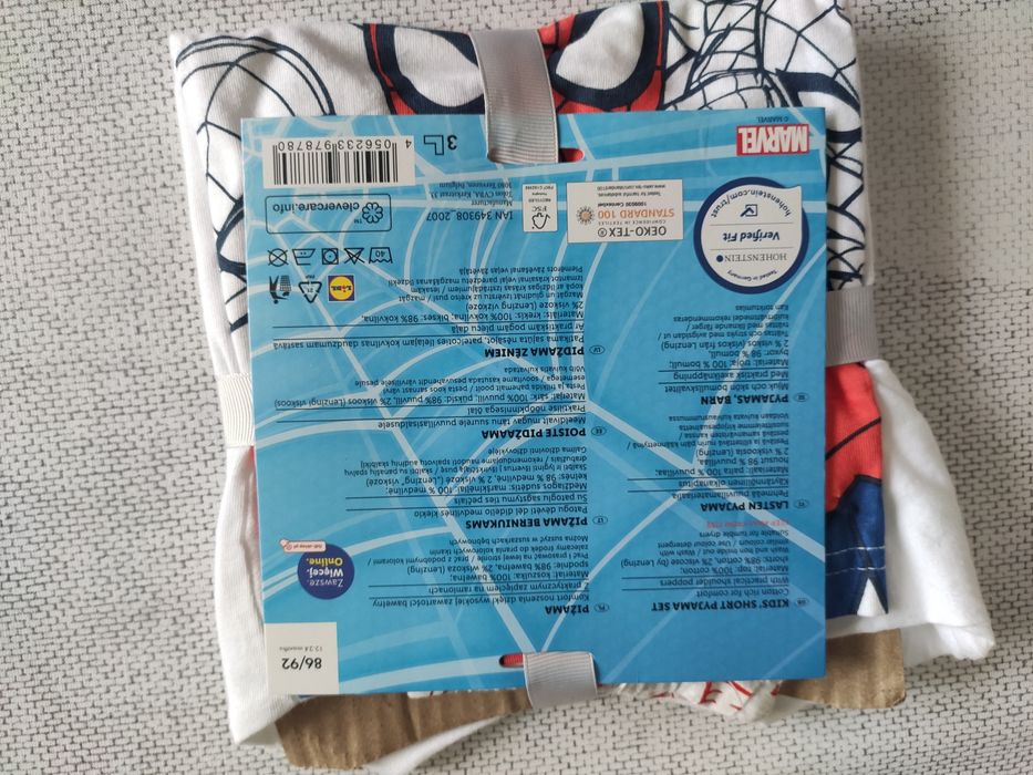Piżamka chłopięca nowa zestaw Spiderman 89/92