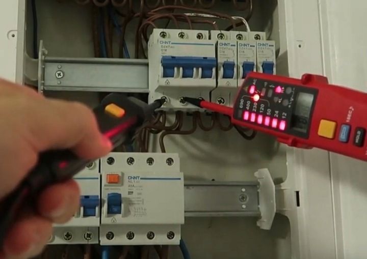 próbnik tester miernik napięcia i faz ut18c rcd t+
