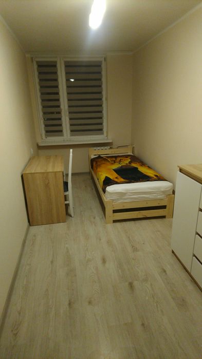 Pokój dla studentki na Żołnierskiej.