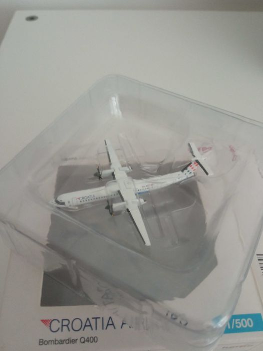 Herpa - Bombardier Q400 1:500 Croatia Airline - Diecast
