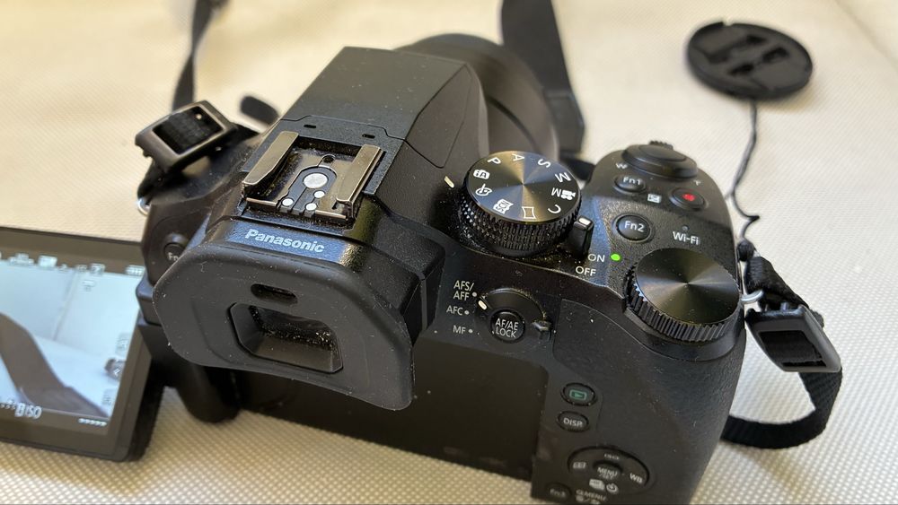 Panasonic Lumix DMC-FZ300