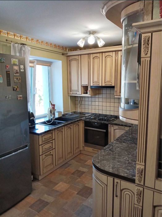 Продаж 3 кімн квартири інгульський р-н