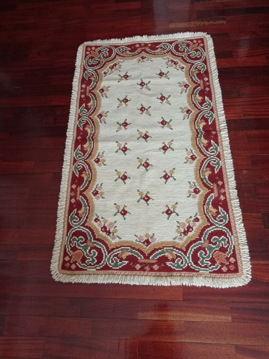 Tapete de Arraiolos Ponto Fino (como novo)