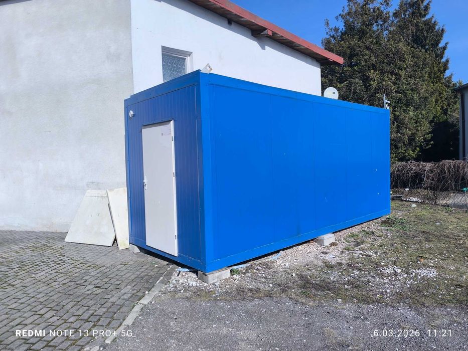 Kontener z oknem