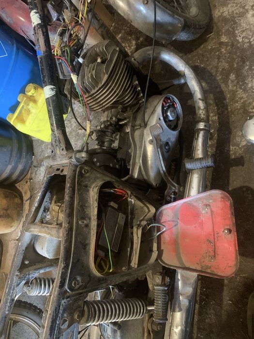 Іж планета 4 та інші запчастини