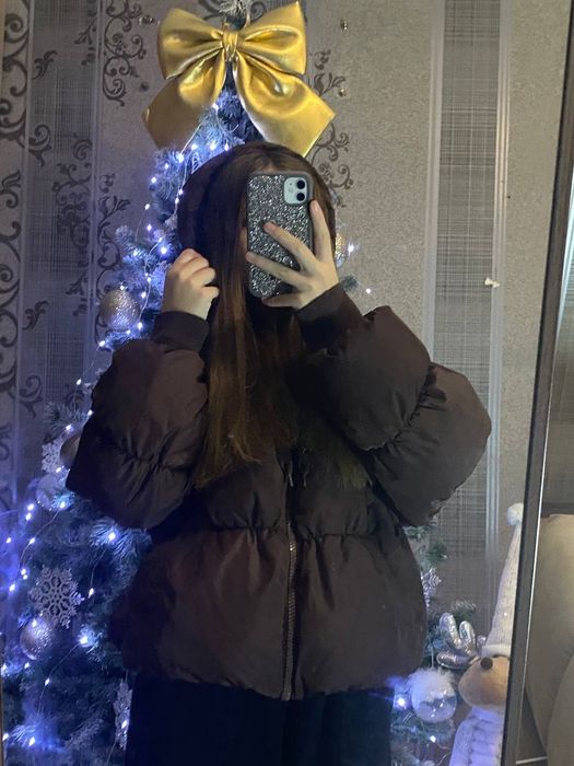 шоколадна куртка H&M