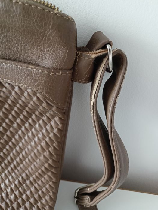 Torebka damska listonoszka na ramię pikowana