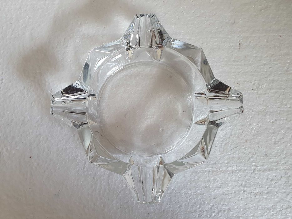 Belo Cinzeiro de vidro - made in France