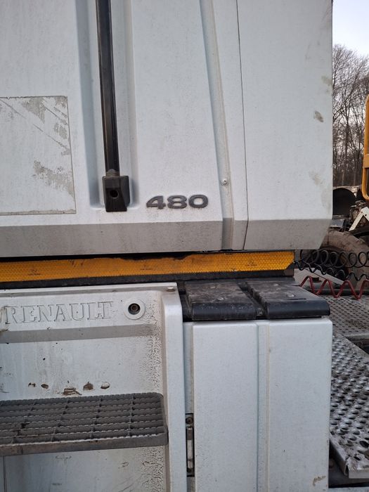 Авторозбірка рено магнум 480