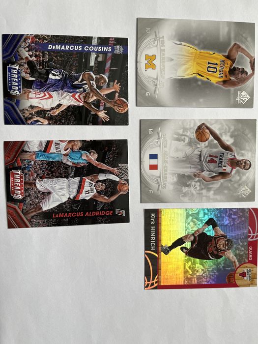 Karty Panini Basketball różne edycje - 42 sztuki