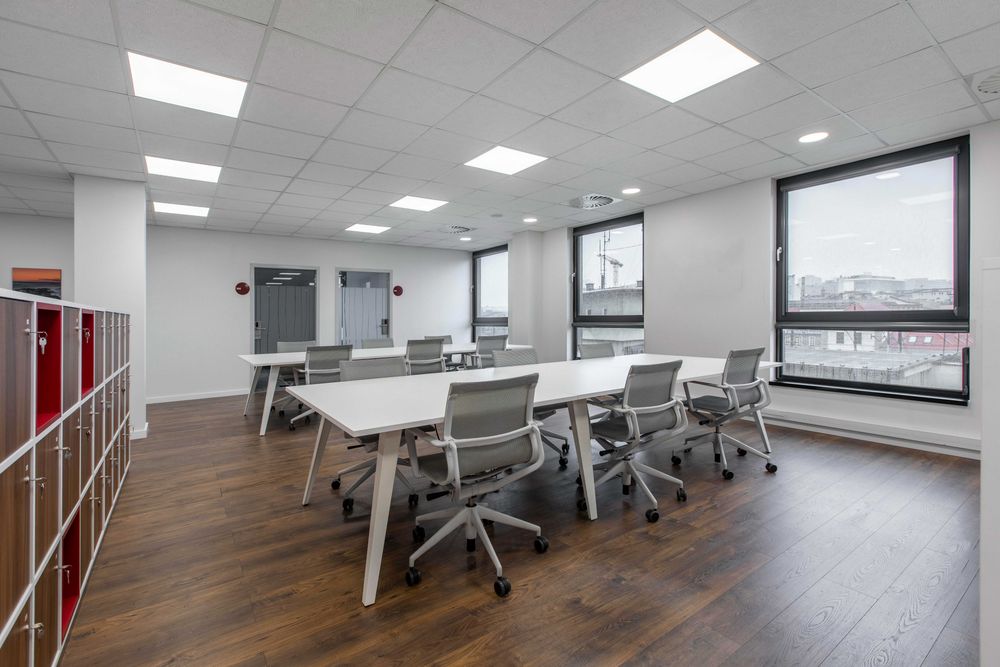 Wynajem biura w Katowicach: Znajdź profesjonalną powierzchnię biurową w lokalizacji Regus Wojewódzka na elastycznych warunkach.