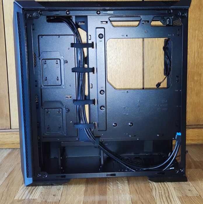 Caixa, Tower, PC Case - NOVA - MSI MPG GUNGNIR 100