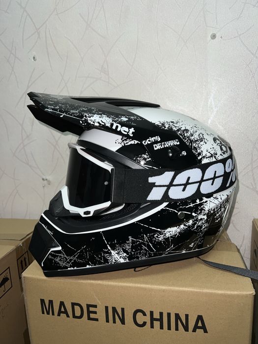 Кроссовый шлем эндуро для мото квадроциклов мотошлем