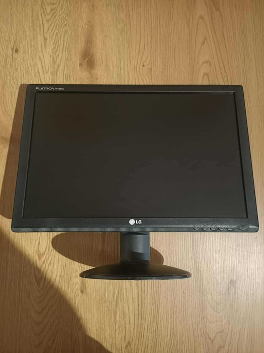 Monitor LG FLATRON 19” – idealny stan + kable + VGA→HDMI