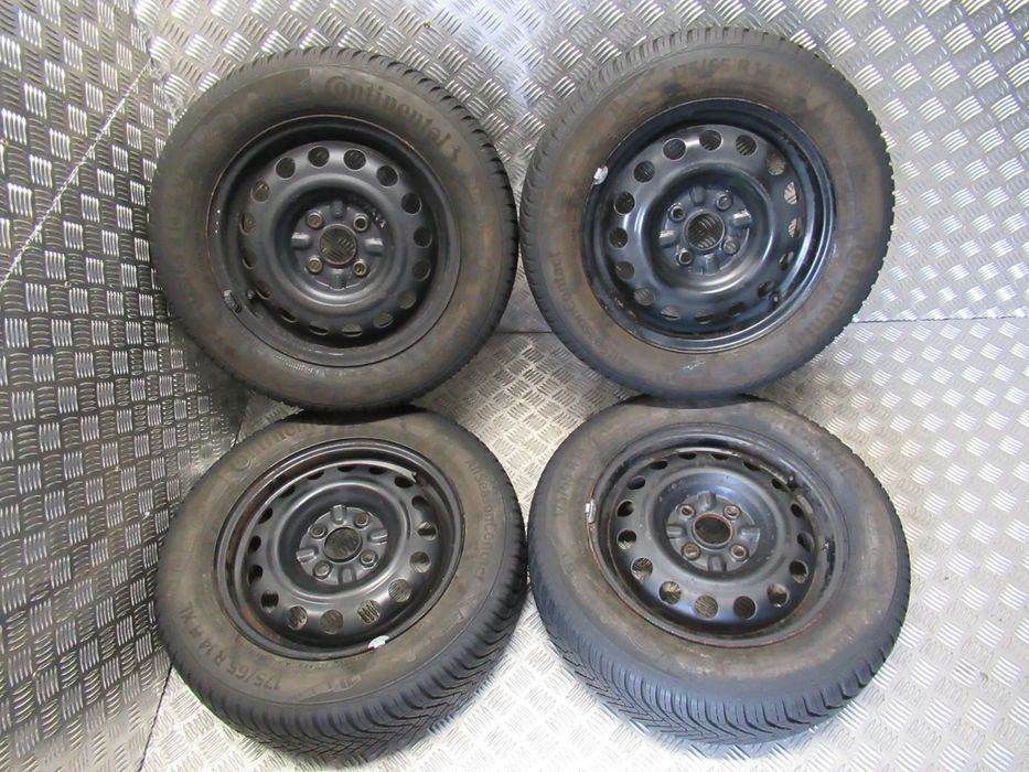 Koła Toyota Aygo Yaris Suzuki Swift Citroen C1 4,5Jx14 et39 4x100 CAŁOROCZNE
