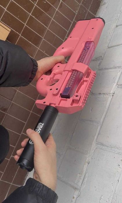 Професійний іграшковий автомат P90 на орбізах (орбіган)