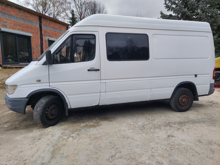 Mercedes -Sprinter 208 D Średni Export