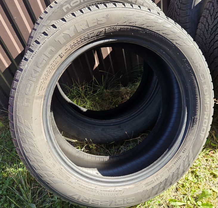 Opony zimowe Nokian 215/55r17