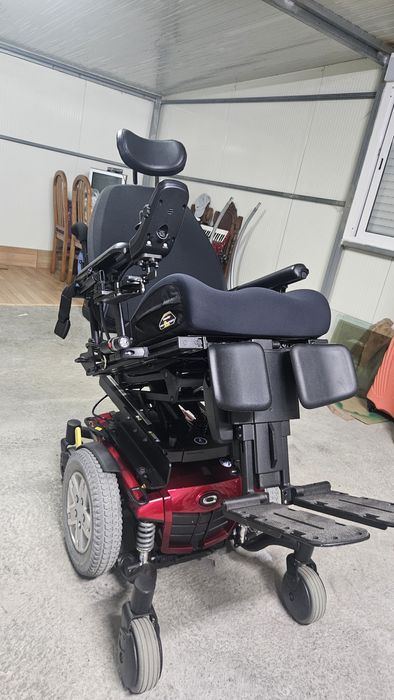 Cadeira elétrica com elevação de assento