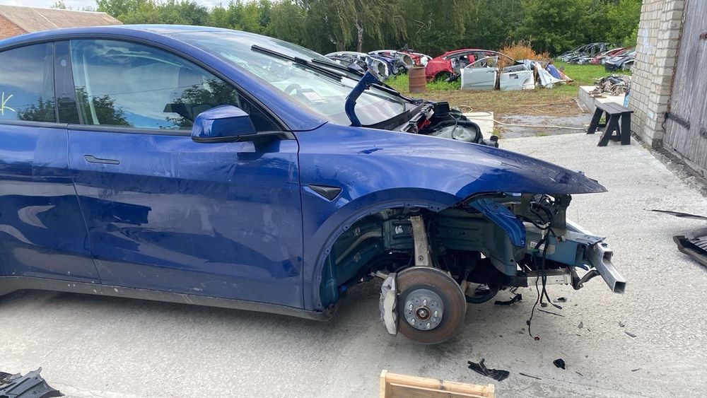 Tesla Model Y Juniper 2025 2026 Разборка Бампер Капот Крыло Фары Ляда