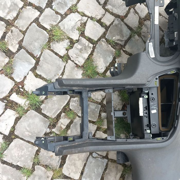 Tablier peugeot 5008 ano 2012