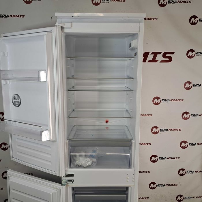 Lodówka Bauknecht KGIS 1187 A++ [12m-cy gwar]D/177,7cm wys/275lit/35dB